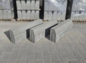 Krawężnik drogowy betonowy 15x30x100 cm – Szary