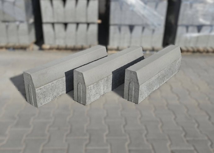 Krawężnik drogowy betonowy 15x30x100 cm – Szary